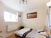 3 Bedroom Shared Living/roommate London London 90562875
