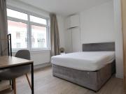 3 Bedroom Shared Living/roommate London London LS90559825