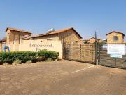 3 Bedroom Simplex in Dawn Park
