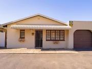 3 Bedroom Simplex in Reservoir Hills