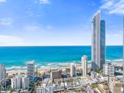 3 Bedroom Sky Home in the Heart of Surfers Paradise