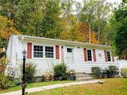 3 bedroom, Springfield MA 01118 97785923