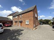 3 Bedroom Terraced House