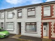 3 Bedroom Terraced House 3 Bedroom Terraced House