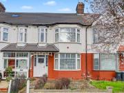 3 Bedroom Terraced House