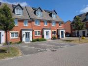 3 Bedroom Terraced House 3 Bedroom Terraced House