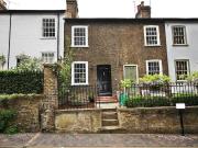 3 bedroom terraced house for rent in Abbey Mill Lane,...