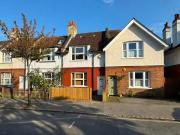 3 bedroom terraced house for rent in Addiscombe, Surrey, CR0