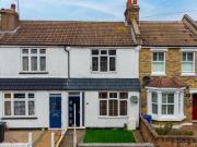 3 bedroom terraced house for rent in Bath Road,...