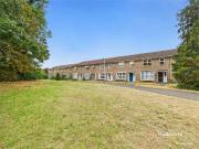 3 bedroom terraced house for rent in Bath Road, Reading,...