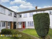 3 bedroom terraced house for rent in Bradshaws,...