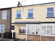 3 bedroom terraced house for rent in Broomfield Road...