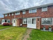 3 bedroom terraced house for rent in Dales Avenue...