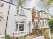 3 bedroom terraced house for rent in Dawlish Road,...