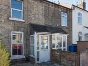 3 bedroom terraced house for rent in Denbigh Road,...