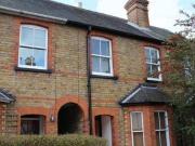 3 bedroom terraced house for rent in Englefield Green TW20
