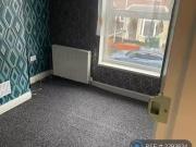 3 bedroom terraced house for rent in Farm Road, Oldbury, B68