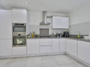 3 bedroom terraced house for rent in Fawe Park Road,...