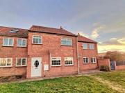 3 bedroom terraced house for rent in Fountains Close...
