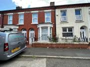 3 bedroom terraced house for rent in Gannock Street,...
