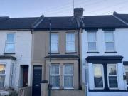 3 Bedroom Terraced House For Rent In Gillingham, Kent