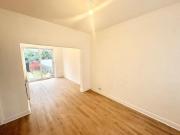 3 bedroom terraced house for rent in Glenwood Avenue,...