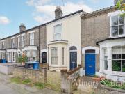 3 bedroom terraced house for rent in Gloucester Street,...