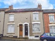 3 bedroom terraced house for rent in Gordon Street,...