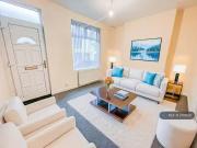 3 bedroom terraced house for rent in Grange St, Burnley,...