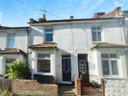 3 Bedroom Terraced House For Rent In Gravesend, Kent