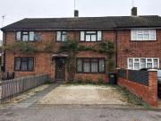 3 bedroom terraced house for rent in Green Croft,...