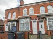 3 bedroom terraced house for rent in Hamilton Road...