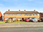3 bedroom terraced house for rent in Hart Dyke Road...