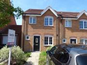 3 bedroom terraced house for rent in Hathersage Close...