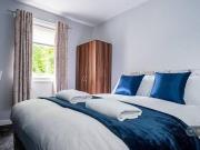 3 bedroom terraced house for rent in Hopetoun Bank...