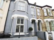 3 bedroom terraced house for rent in Kerrison Road,...