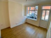 3 bedroom terraced house for rent in Kingston Road,...