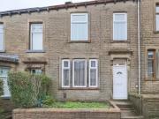3 bedroom terraced house for rent in Knotts Lane, Colne,...