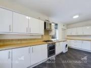 3 bedroom terraced house for rent in Lifford Road,...