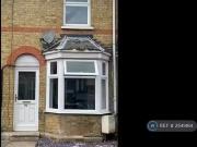 3 bedroom terraced house for rent in Lilian Road,...