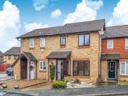 3 bedroom terraced house for rent in Lomond Gardens,...