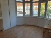 3 Bedroom Terraced House For Rent In London