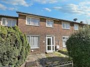 3 Bedroom Terraced House For Rent In London