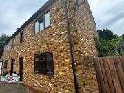 3 bedroom terraced house for rent in Mansfield Road,...
