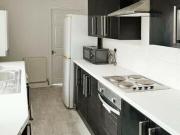 3 Bedroom Terraced House For Rent In Middlesbrough,...