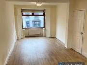 3 bedroom terraced house for rent in Mikado Street,...