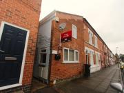 3 bedroom terraced house for rent in Montague Road,...