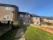 3 bedroom terraced house for rent in Mount Rise,...