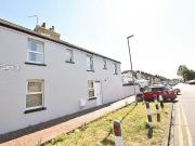 3 bedroom terraced house for rent in Myrtle Road,...