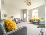 3 bedroom terraced house for rent in New Wellington...